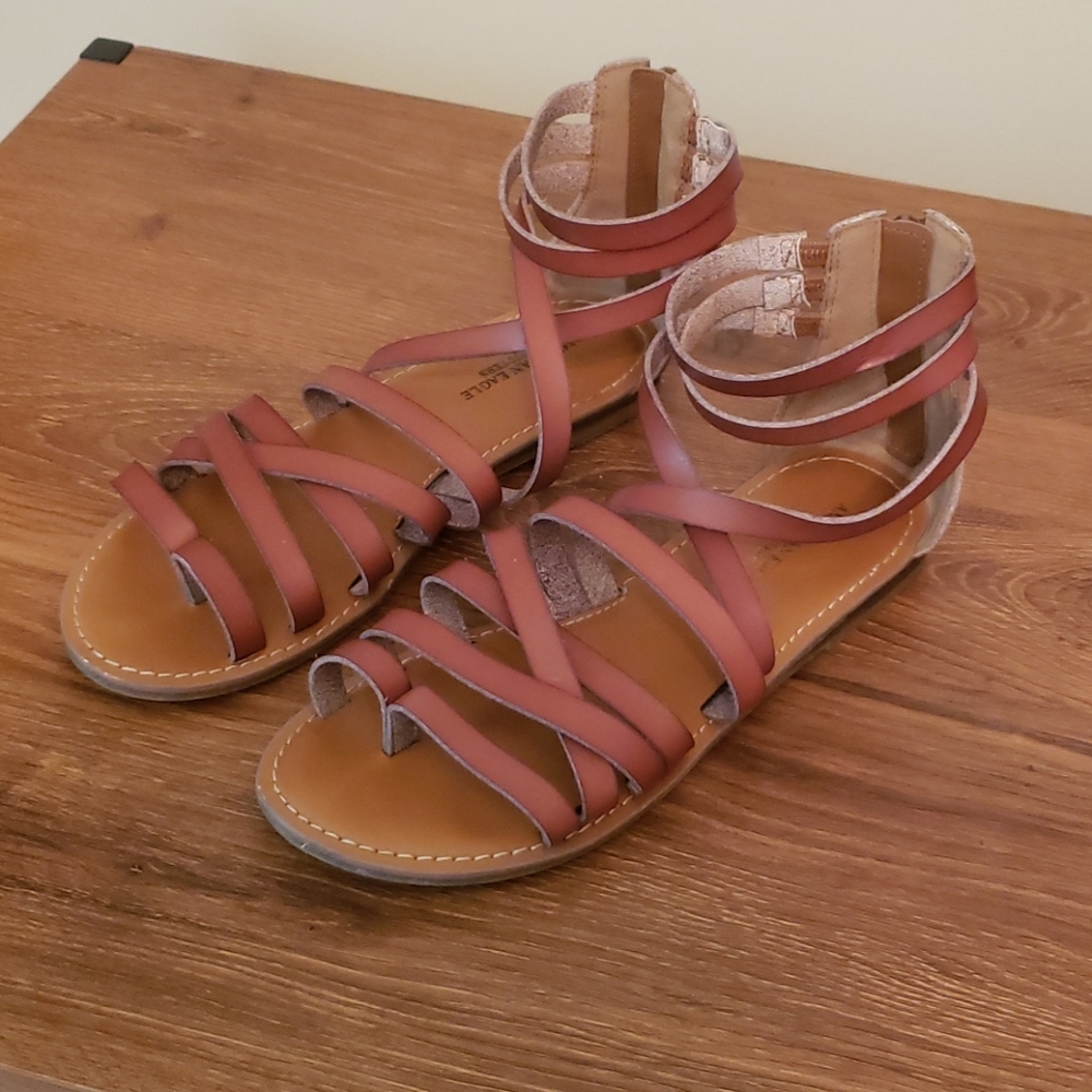 American Eagle Sandals